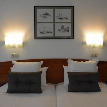 Hotel Record San Sebastián Esterno foto