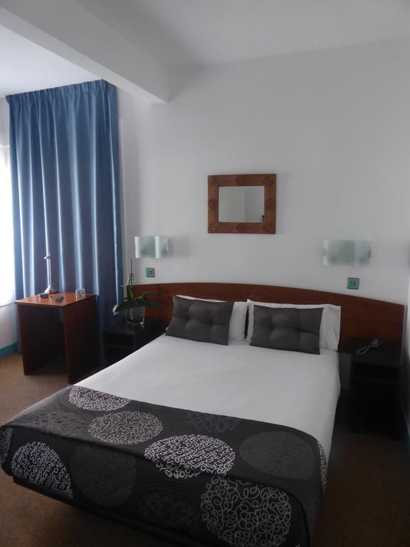 Hotel Record San Sebastián Esterno foto